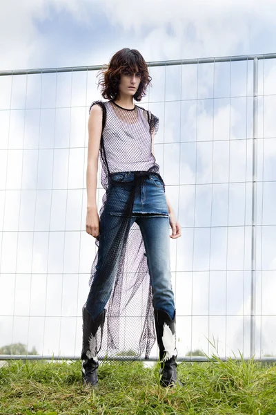Look 25